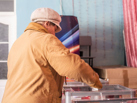 Инициированный Зеленским опрос не является противоправным – суд