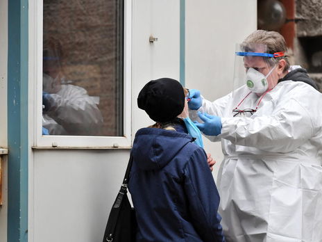 У Польщі посилили карантин, у 