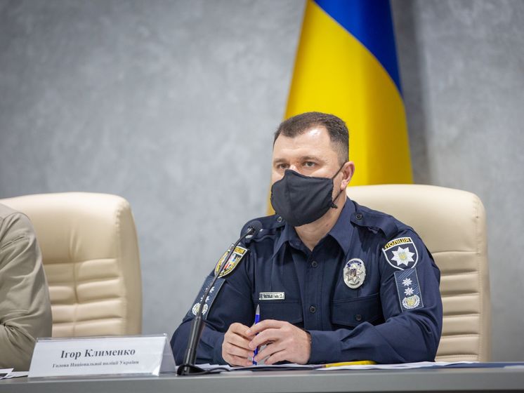 На Подоле в Киеве перевернули урну с бланками опроса – Нацполиция