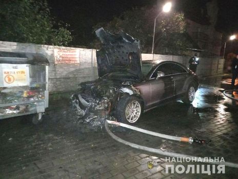 В Ровно подожгли автомобиль кандидата в депутаты облсовета от 