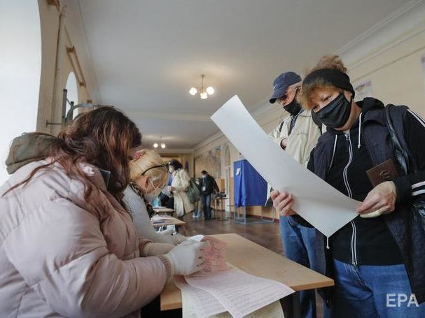 "Абсолютно свободное волеизъявление". В Офисе президента Украины оценили прошедшие выборы
