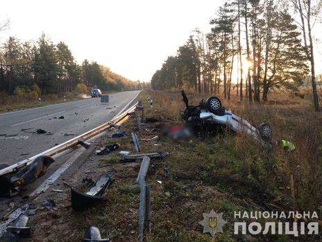 В Сумской области в ночном ДТП погибли четыре человека