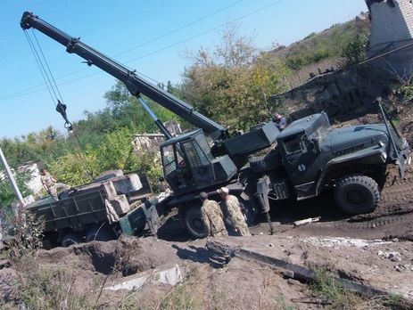 В штабе АТО заявили, что ВСУ готовятся отойти на определенные Минскими соглашениями рубежи