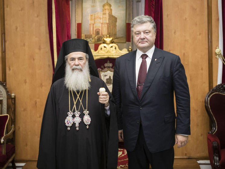 Патриарх иерусалимский заявил, что молится за мир в Украине