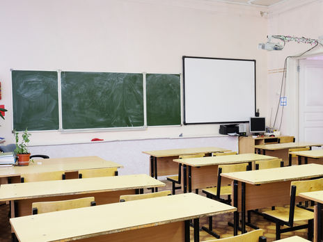 В Ивано-Франковске учеников 5–11 классов переведут на дистанционное обучение – горсовет