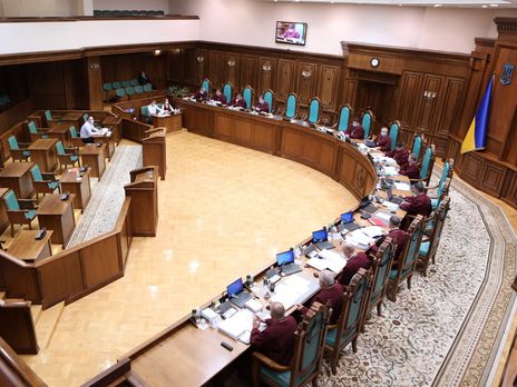 В Офисе президента заявили о возможной замене судей Конституционного Суда