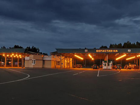 Білорусь закрила кордони з усіма сусідніми країнами, окрім РФ