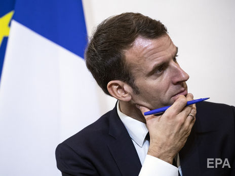 Макрон заявил, что понимает и уважает чувства мусульман после появления карикатур на пророка Мухаммеда