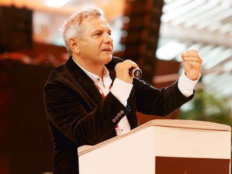 Выход из конституционного кризиса нужно найти немедленно. Иначе мы абсолютно утратим доверие со стороны всех инвесторов