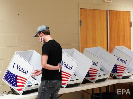 Суд у США зобов'язав поштову службу терміново доправити виборчі бюлетені для підрахування голосів