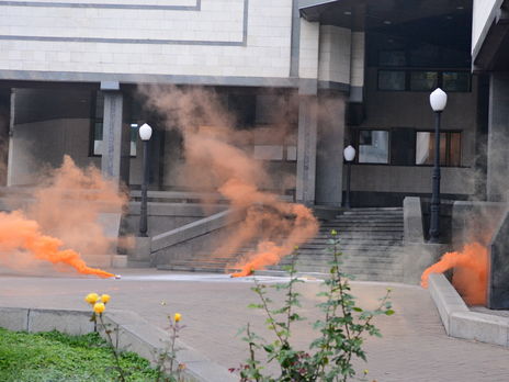 В ОПЗЖ призвали судей КСУ не идти в отставку под давлением 