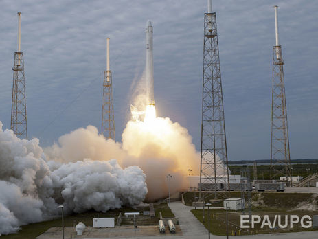Компания SpaceX заподозрила в причастности к взрыву своей ракеты конкурентов
