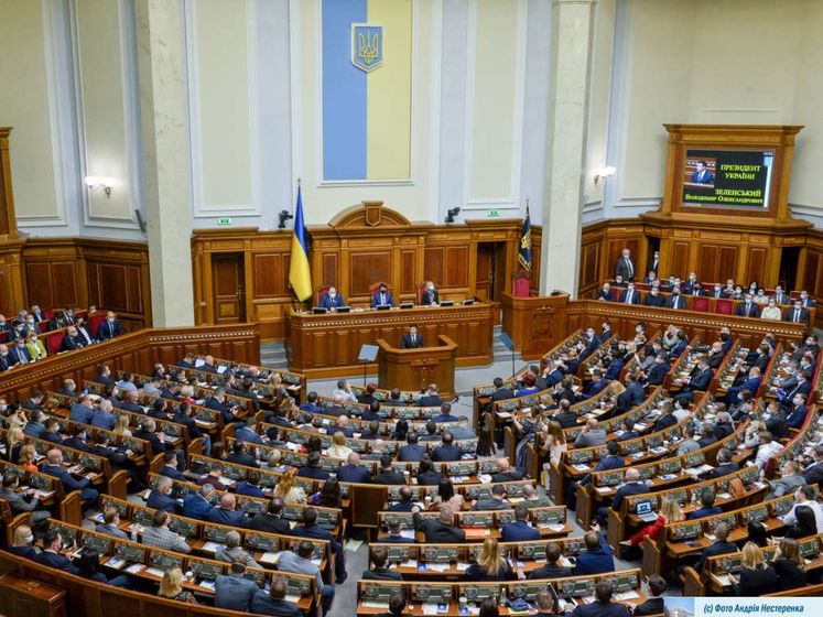 Рада приняла госбюджет в первом чтении, истек срок полномочий Лукашенко. Главное за день