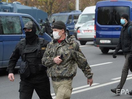 7 листопада на акціях протесту в Білорусі затримали 100 осіб – правозахисники