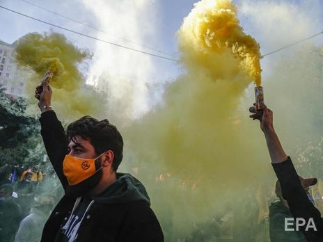 Полиция применила водометы против участников акции протеста в Тбилиси