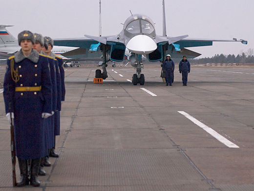 В России на аэродроме солдат с топором напал на сослуживцев, трое погибли &ndash; СМИ