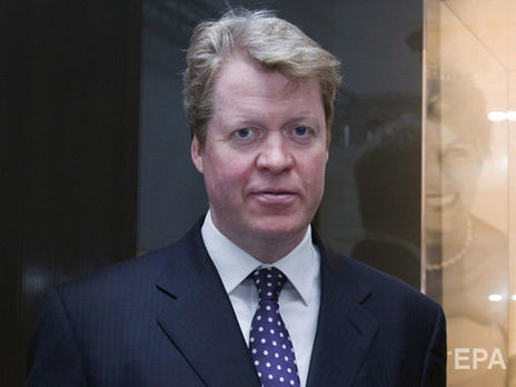 Брат принцессы Дианы поделился редким совместным снимком с сестрой