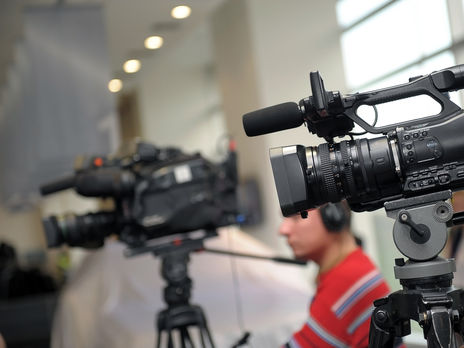 Представительство РФ при ОБСЕ пост о дискриминации украинских журналистов проиллюстрировало фотографией задержания корреспондента в России