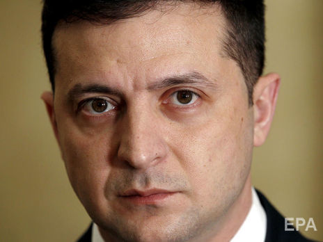 Украинские врачи героически противостоят вирусу, не надо доводить до ситуации, когда им придется выбирать, кого лечить – Зеленский