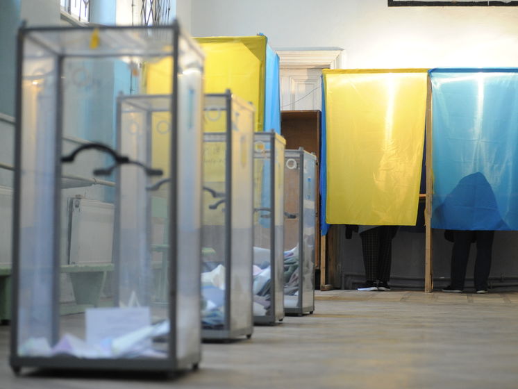 У семи містах України проводять другий тур виборів мера