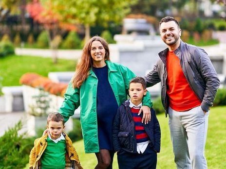 Решетнік: Дружині подобається, коли її оточують чоловіки. А дівчинка залишається у мріях