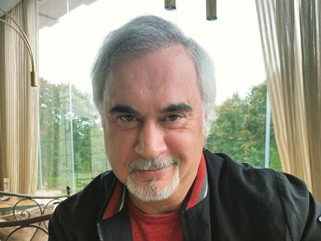 Валерий Меладзе посетил больницу, где находятся пациенты с COVID-19