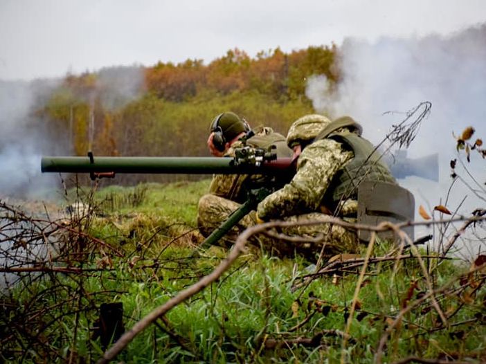 Бойовики на Донбасі сім разів обстріляли позиції українських військових – штаб ООС