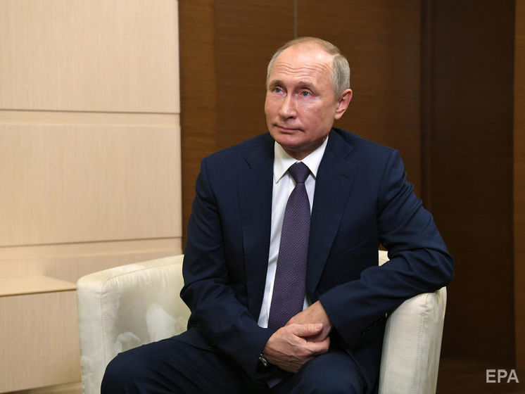 Путин продлил на год действие продуктового эмбарго