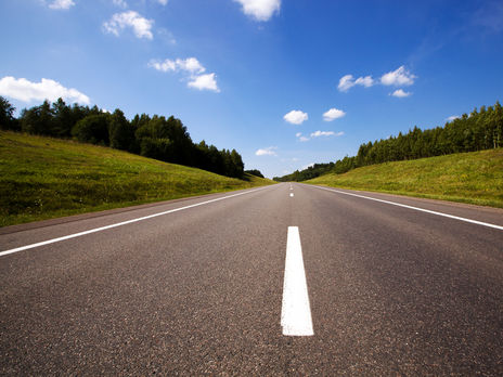 Украина поднялась на 20 строчек в рейтинге качества дорог – 