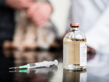 Спад заболеваемости COVID-19 начнется в 2022 году – академик НАН Украины Комисаренко