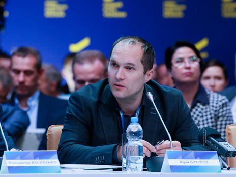 Бутусов: Зеленський розглядає варіанти розірвання стосунків із Коломойським. Це головна політична вимога США до президента