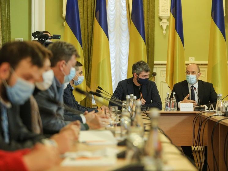 Із 25 листопада уряд України зобов'язаний попереджати про введення карантину щонайменше за тиждень