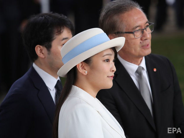 Спадкоємний принц Японії дозволив дочці вийти заміж за простолюдина