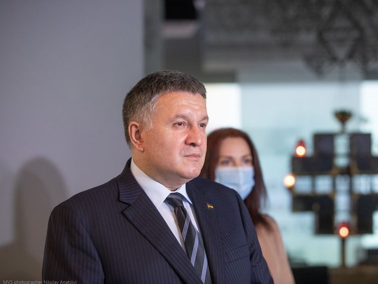 "Украина защитит своих". Аваков отреагировал на появление видео с угрозами в адрес граждан венгерского происхождения