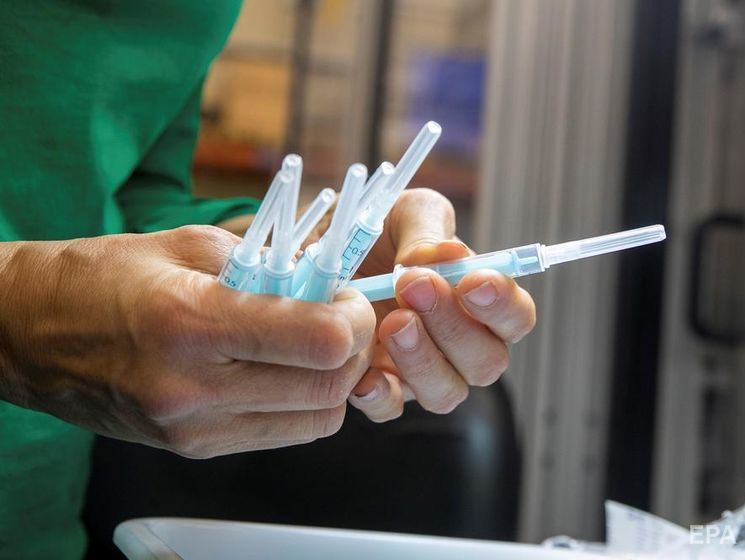 В СНБО рассчитывают завершить вакцинацию украинцев от коронавируса к концу 2021 года