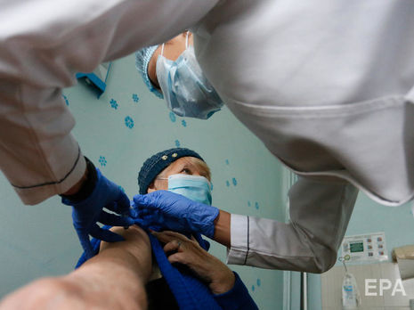 У НАН України прогнозують понад 20 тис. добових заражень COVID-19 у середині грудня