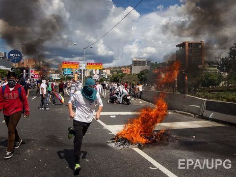 Ученые объяснили агрессию мужчин избытком женщин