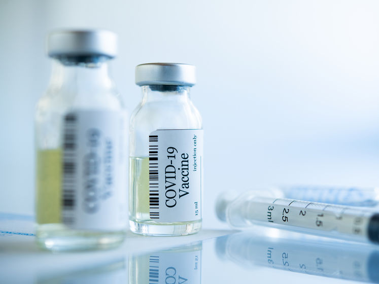 Інтерпол попередив про підготовку фальсифікацій із вакцинами проти коронавірусу