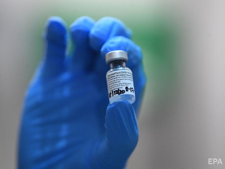 Американський регулятор підтвердив безпеку та ефективність вакцини Pfizer