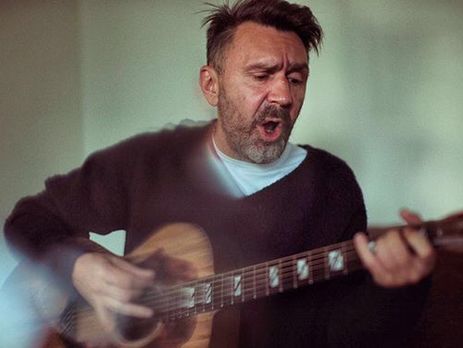 Шнуров: Широка страна моя родная – есть в ней водка, пиво и винище