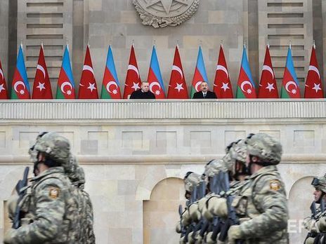 У Баку провели військовий парад із нагоди перемоги Азербайджану у війні в Карабасі. Фоторепортаж