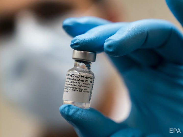 Хакери дістали доступ до даних про вакцину від Moderna