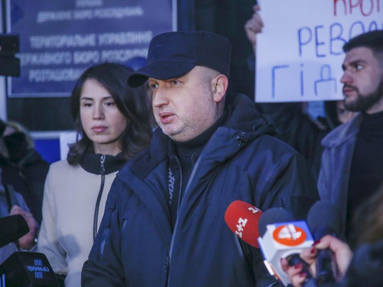 Турчинов об обвинении для Черновол: Реваншисты формируют повестку дня