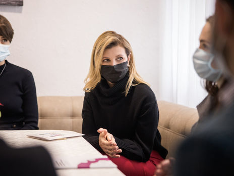 Зеленська: Чоловіку поради даю постійно, президенту – ніколи