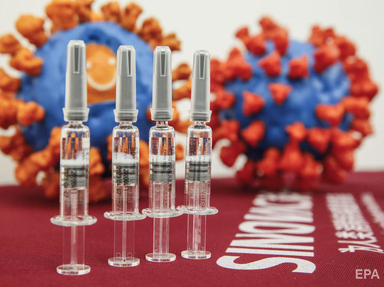 Китай збирається вакцинувати проти COVID-19 приблизно 50 млн людей до початку лютого – ЗМІ