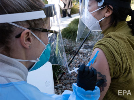 Johnson & Johnson объявила о старте третьей фазы испытаний вакцины против COVID-19