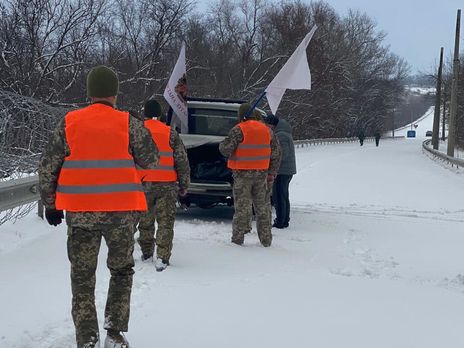 Українського військового, тіло якого повернули бойовики, було задушено. У ТКГ спершу говорили, що він помер від інтоксикації