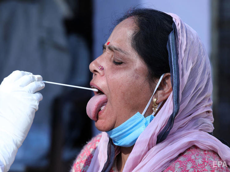В Индии число заразившихся коронавирусом превысило 10 млн человек