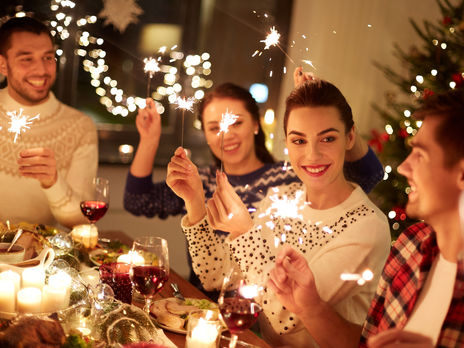 Олиболлен, василопита, котекино. Какие блюда традиционно готовят на Новый год в разных странах мира