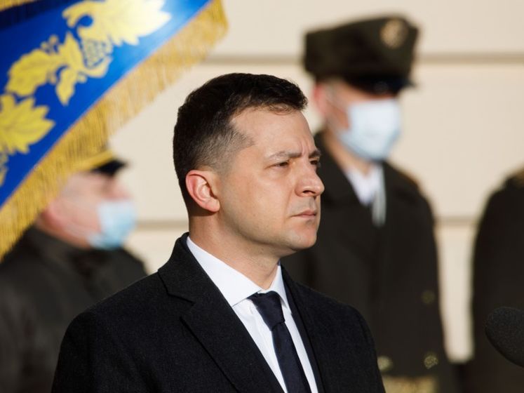 Більшість українців не підтримує ідеї відставки Зеленського – опитування